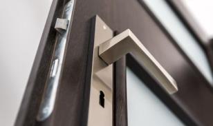 porte e portoni su misura - Sicur infissi Roma